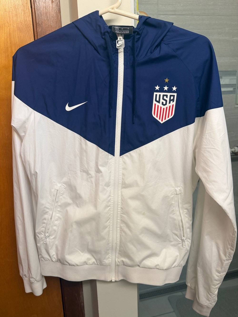 Nike women’s USA Windbreaker Jacket - Navy/White